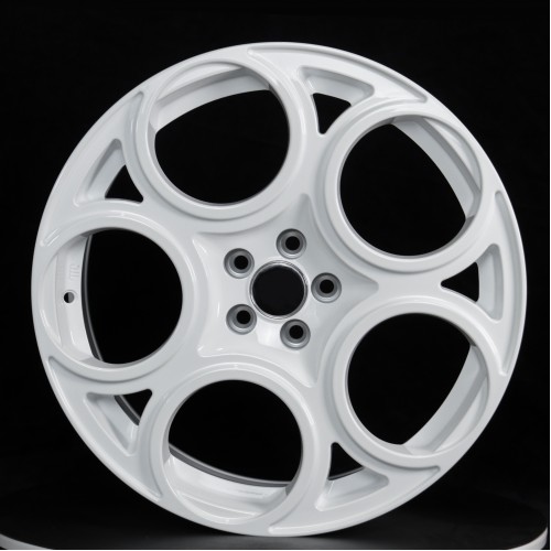 YC bright white high-end custom car hub