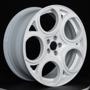 YC bright white high-end custom car hub